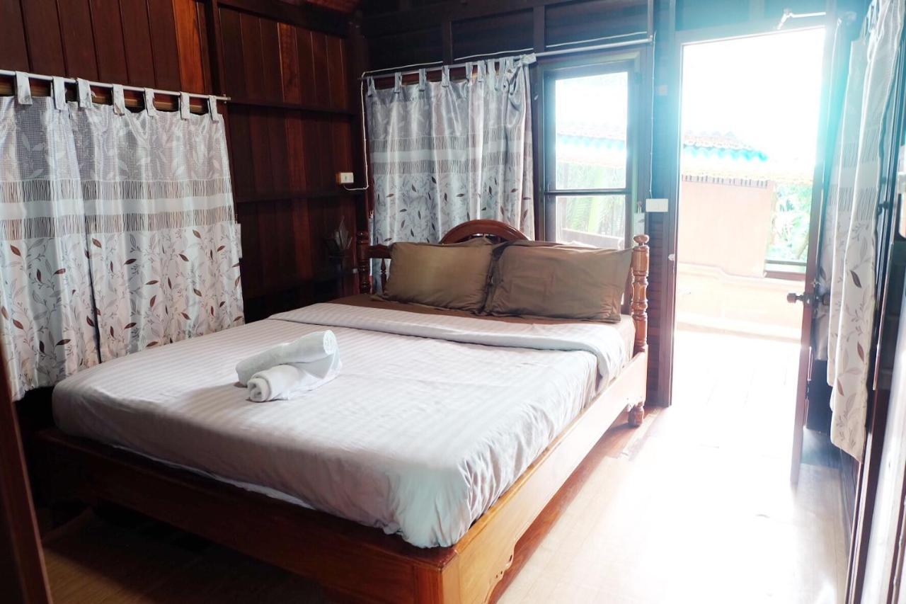 Samut Songkhram Ruennamyen Resort Amphawa מראה חיצוני תמונה