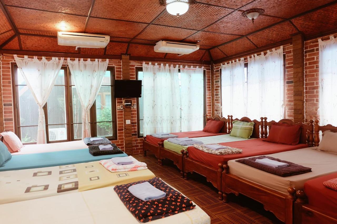 Samut Songkhram Ruennamyen Resort Amphawa מראה חיצוני תמונה
