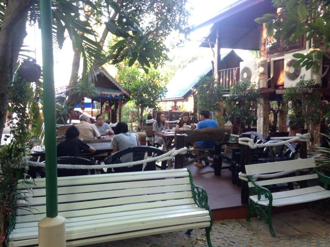 Samut Songkhram Ruennamyen Resort Amphawa מראה חיצוני תמונה
