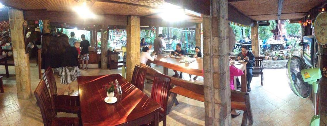 Samut Songkhram Ruennamyen Resort Amphawa מראה חיצוני תמונה
